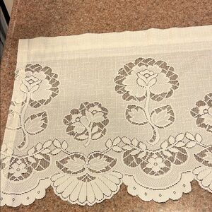 Four 72” wide valances with one 60”W x 63”L panel